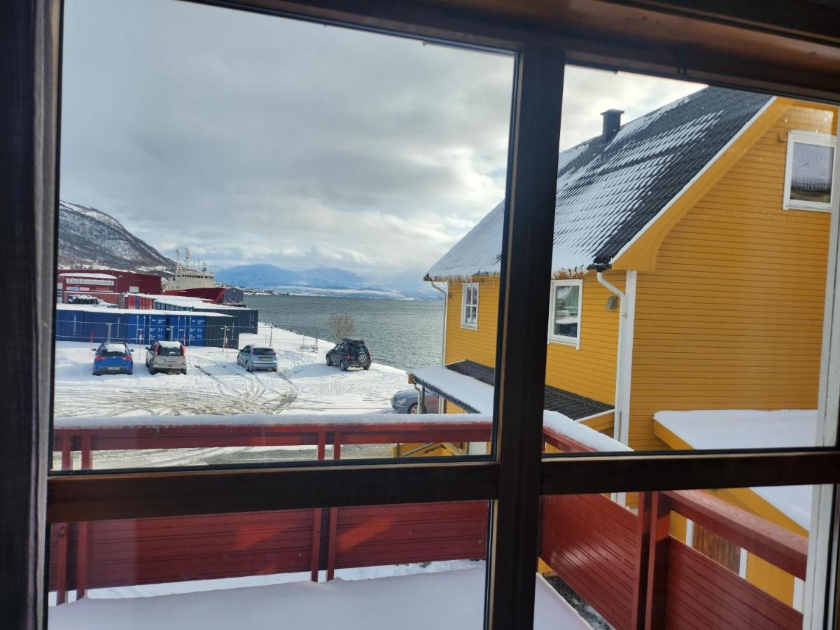 Apartment By The Lakeside Tromsø Exteriér fotografie